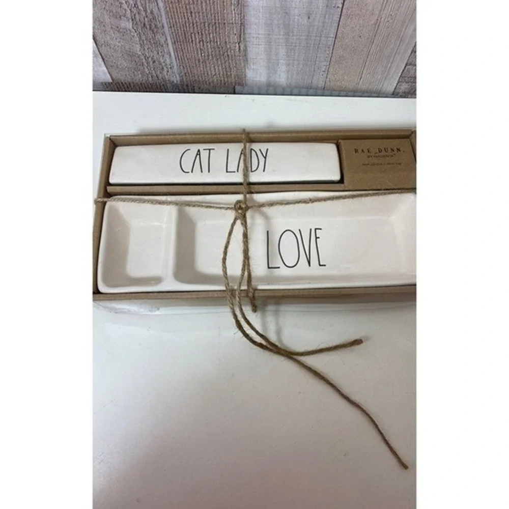 Rae Dunn Cat Lady Desk Plaque&Love‎ Tray